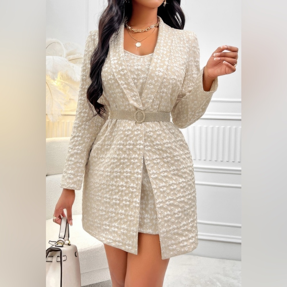 NWT BOUTIQUE_Elegant Cream Flower texture cami dress and cardigan sets women’s